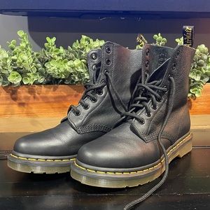 1460 WOMEN'S NAPPA LEATHER LACE UP BOOTS